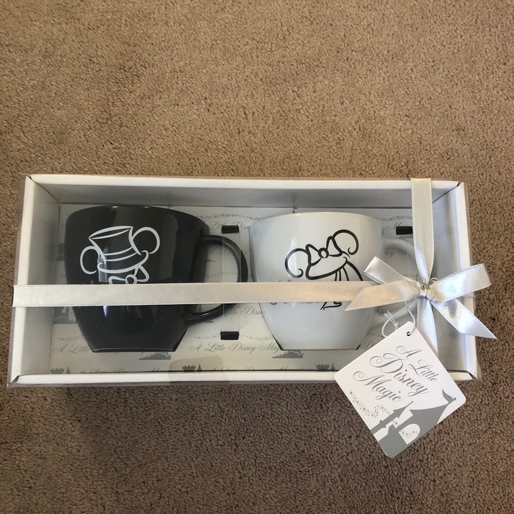 Disney Parks - Mr. and Mrs. Ceramic Mug Set